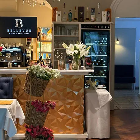 & Restaurant Bellevue Schmölln