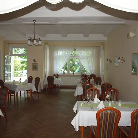 Hotel & Restaurant Bellevue 3*