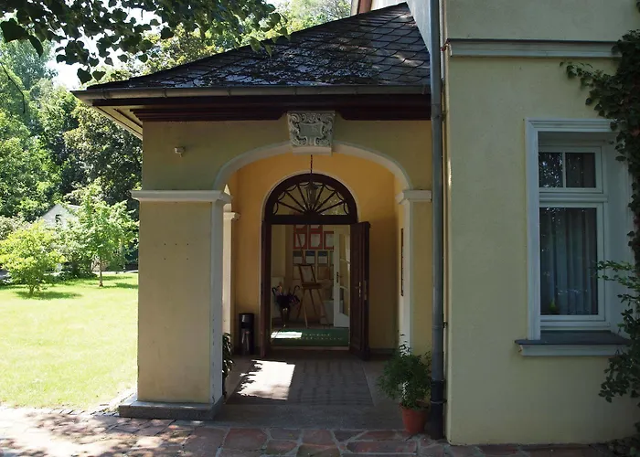 & Restaurant Bellevue 3*